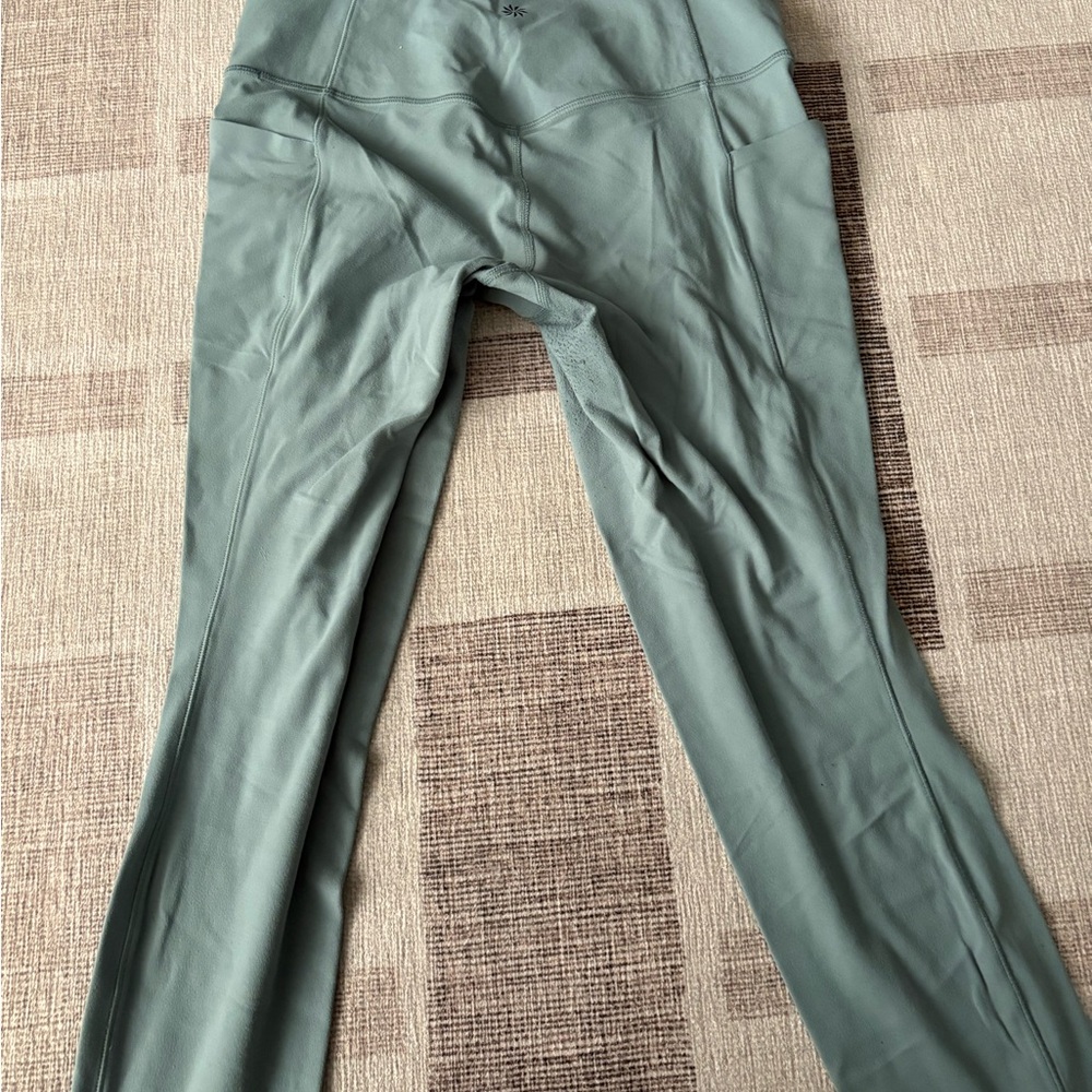 SALE - Athleta light greenish blue stash tight 7/8 Leggings
